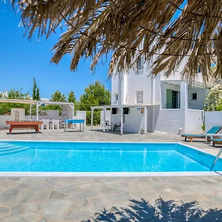 Dahlia And 3* Aliki (Paros)