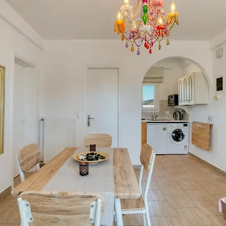 Dahlia And Bed & Breakfast Aliki (Paros)