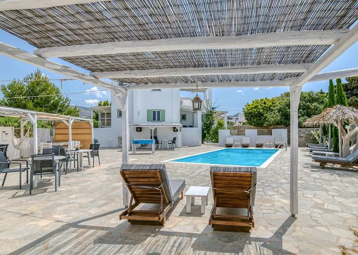 Couette-café Dahlia And Alikí