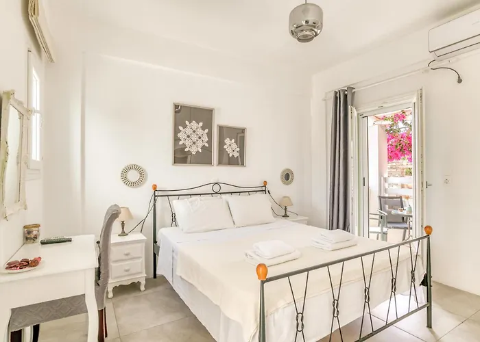 فندق مبيت وإفطار Dahlia And Alikí