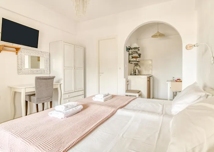 فندق مبيت وإفطار Dahlia And Alikí